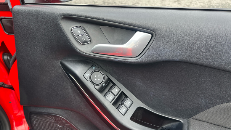 Ford Fiesta 1.0 EcoBoost Hybrid mHEV 125 Titanium 5dr Petrol Hatchback